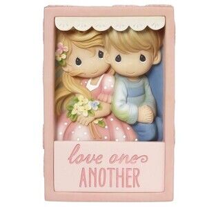 Precious Moments Couple Love One Another Resin Shadow Wall